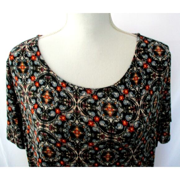 Philosophy Women's Plus Black Print Short Sleeve Stretch Shirt Size 1X - Picture 2 of 8